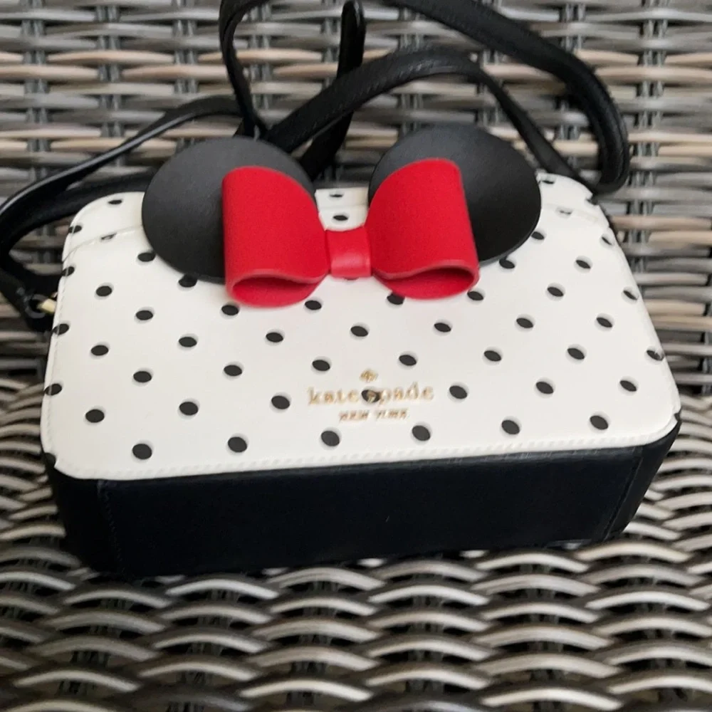 disney x kate spade new york other minnie mouse camera bag - Picture 12 of 16